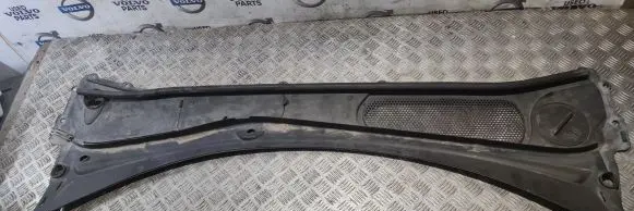 Volvo S90, V90 Wiper trim 31402277