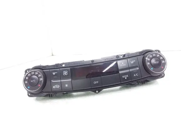 Mercedes-Benz E W211 Climate control unit 2118303190