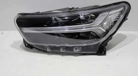 Volvo XC40 Headlight/headlamp 413E31385E 2109168051 32342456
