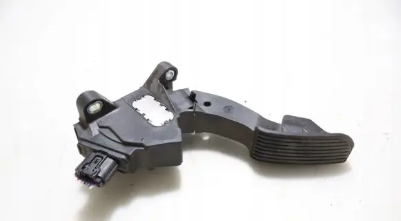 Toyota Aygo AB40 Accelerator throttle pedal