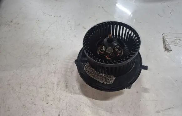 Cupra Formentor Heater fan/blower M036094P 3Q1819021E