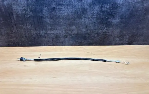 Audi A4 S4 B5 8D Front door cable line 