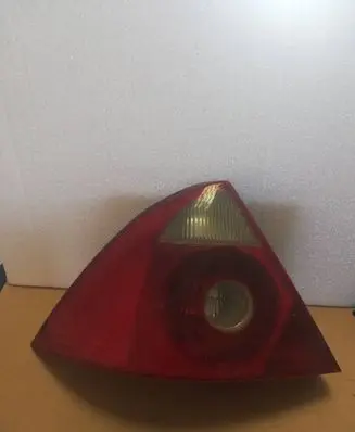 Ford Mondeo Mk III Rear/tail lights 1S7113405A 0374D