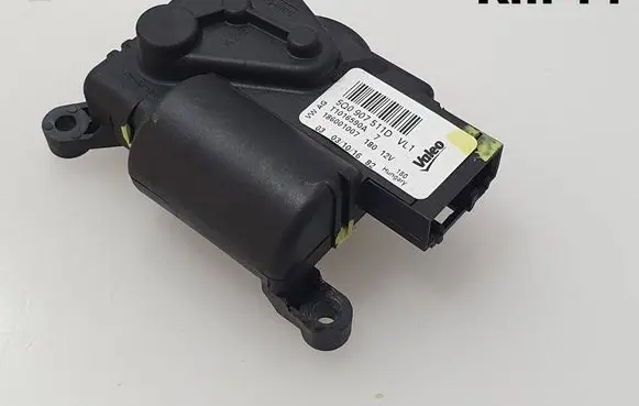 Skoda Octavia Mk3 (5E) Air flap motor/actuator 5Q0907511D 186001007 T1016590A
