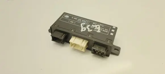 BMW 5 E39 Door control unit/module 8378757 61358378757 5DK00735814