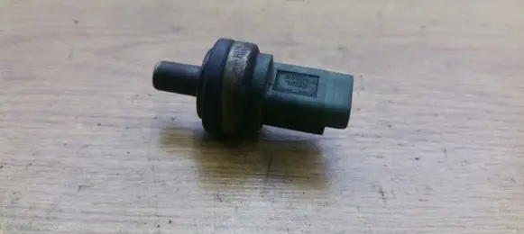Coolant temperature sensor