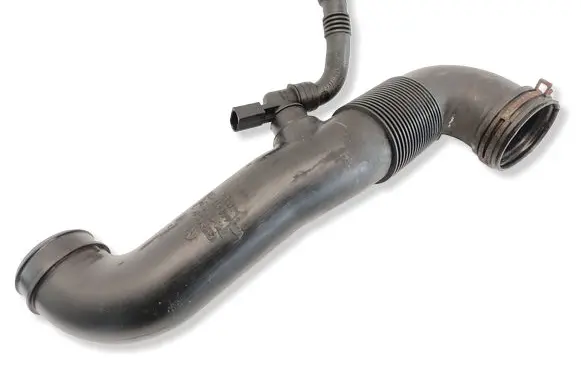 Volkswagen Transporter - Caravelle T5 Intercooler hose/pipe 7H0129615E 761696 037906391B