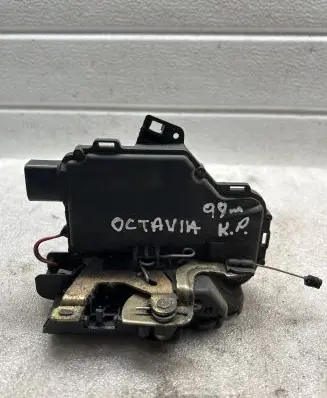 Skoda Octavia Mk1 (1U) Coupe door lock (next to the handle) 