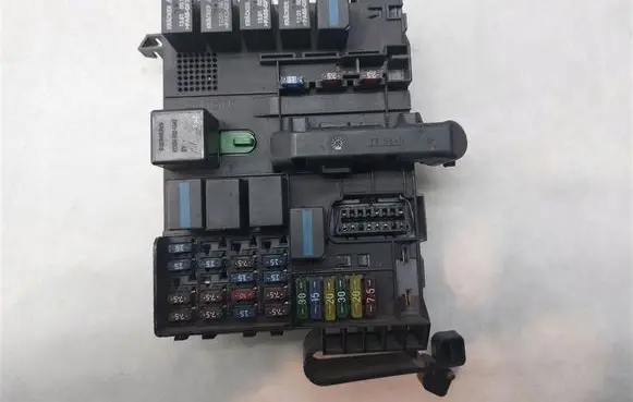 Smart ForTwo I Comfort/convenience module 0001683V001