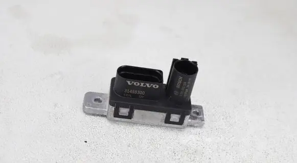 Volvo V40 Glow plug pre-heat relay 31459300 0281003154
