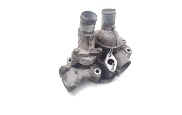 Honda CR-V Thermostat/thermostat housing