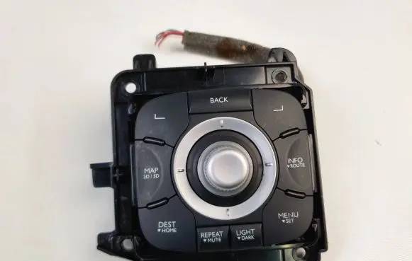 Renault Scenic III - Grand scenic III Head unit multimedia control 253B02542R