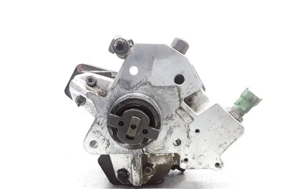 Volvo V70 Fuel injection high pressure pump 30756125 0445010111