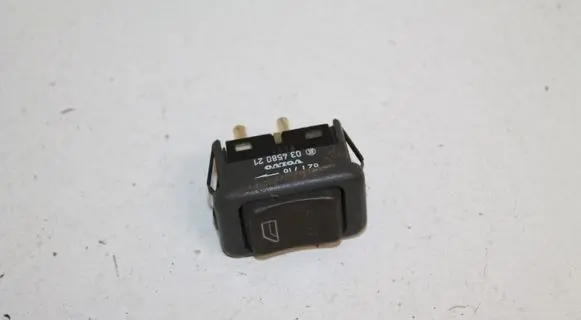 Volvo S40, V40 Electric window control switch 821716 03458021
