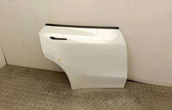 Tesla Model Y Rear door