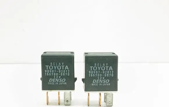 Toyota Corolla Verso E121 Other relay 9098702012 1567000870