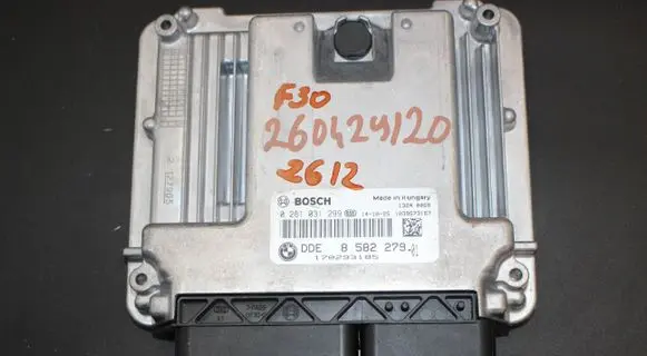 BMW 3 F30 F35 F31 Engine control unit/module 8582279 0281031299 170293185