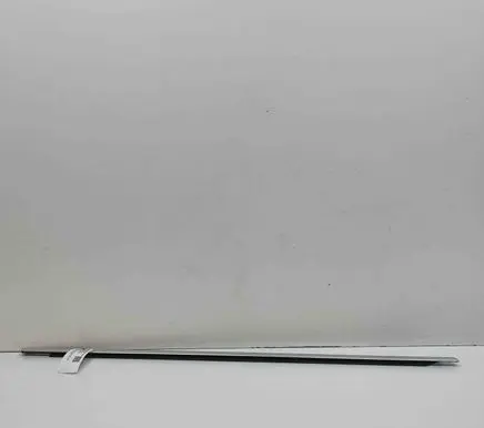 Volkswagen PASSAT B7 Door glass trim 3AA837476A