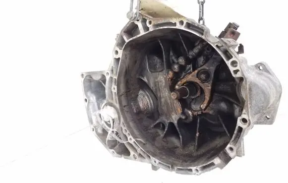 Nissan X-Trail T30 Manual 6 speed gearbox 