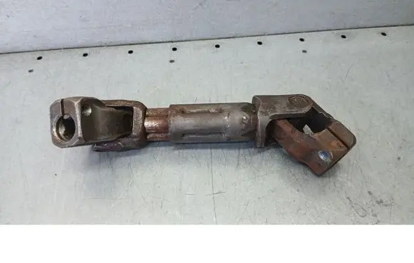 Opel Vectra B Rear prop shaft donut coupling/joint 