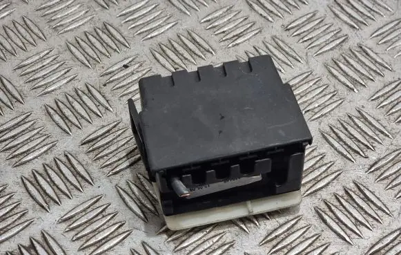Citroen C3 Picasso Fuse module 9656984480