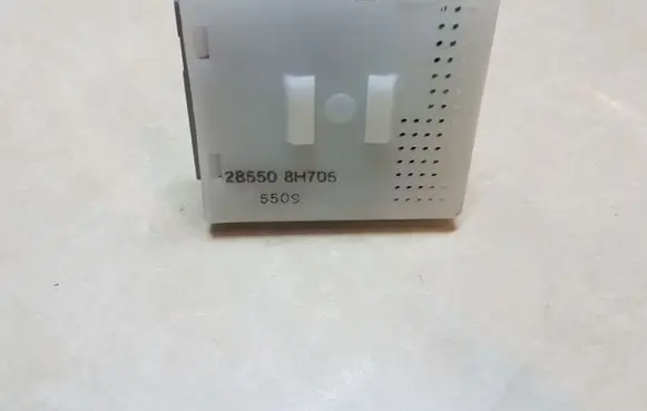 Nissan X-Trail T30 Door central lock control unit/module 285508H705