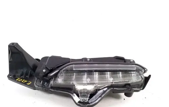 Toyota Yaris Cross Front fog light 