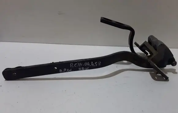 Porsche Cayenne (9PA) Tailgate/trunk/boot hinge 7L5827302B
