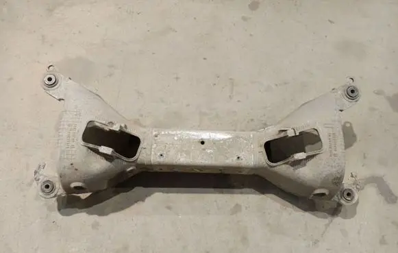 Citroen C5 Rear subframe 
