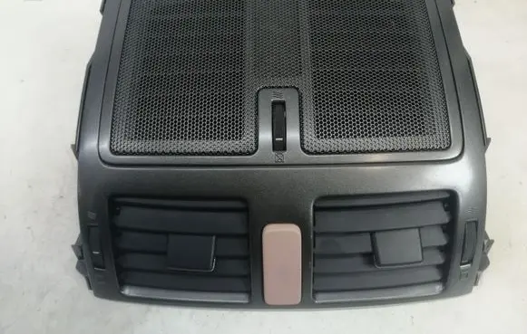 Toyota Auris 150 Dash center air vent grill 8433202130
