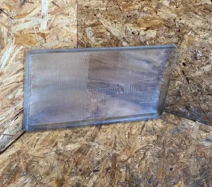 Mercedes-Benz E W124 Headlight lense 