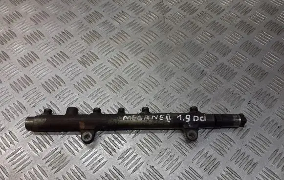 Renault Megane II Fuel main line pipe 8200347176