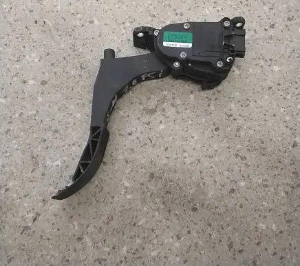 Volkswagen Golf IV Accelerator throttle pedal 6Q1721503C 6PV00849601