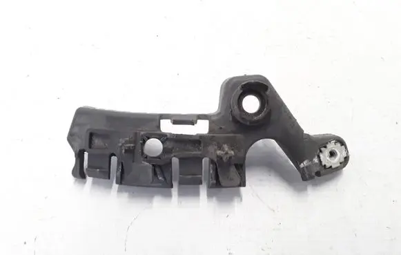 Renault Megane III Front bumper mounting bracket