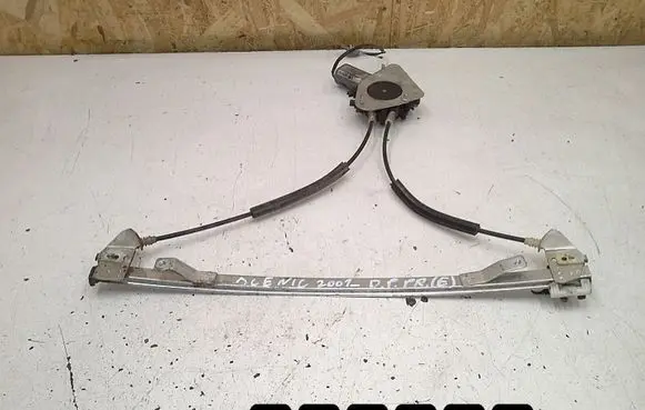 Renault Scenic I Front door window regulator with motor 