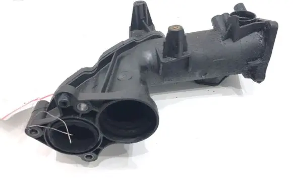 Mercedes-Benz E W212 Air intake hose/pipe A6420901037