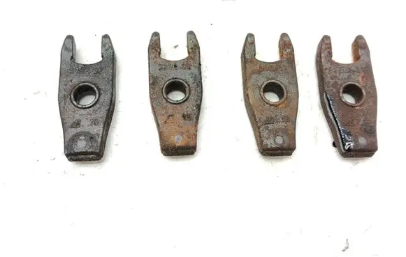 Citroen Xsara Picasso Fuel Injector clamp holder 920202