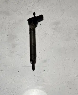 Mercedes-Benz Sprinter W906 Fuel injector A6460701187 0445115033