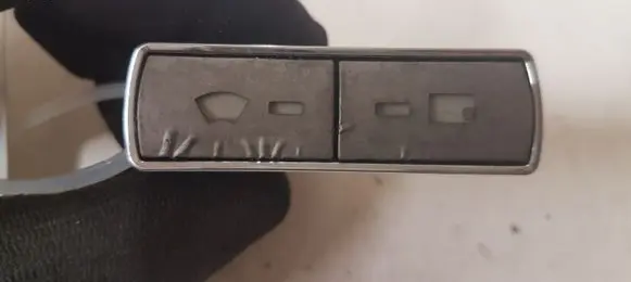 Ford Mondeo MK IV Windscreen/window heater switch