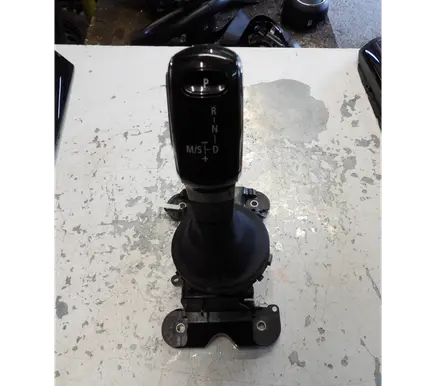 Mini Cooper Countryman F60 Gear selector 7950469