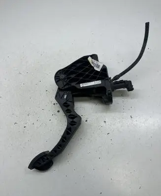Skoda Octavia Mk2 (1Z) Clutch pedal 1K1721059ES 1K0721796K 1K0721388AB