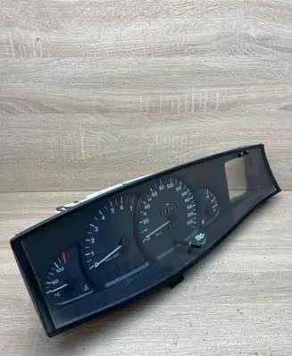 Opel Omega B1 Speedometer (instrument cluster) 88481674 87001300 FORPETROLLHD