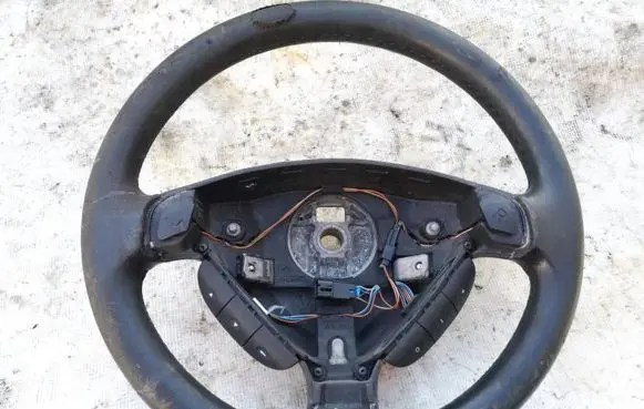 Opel Zafira A Steering wheel 090538275