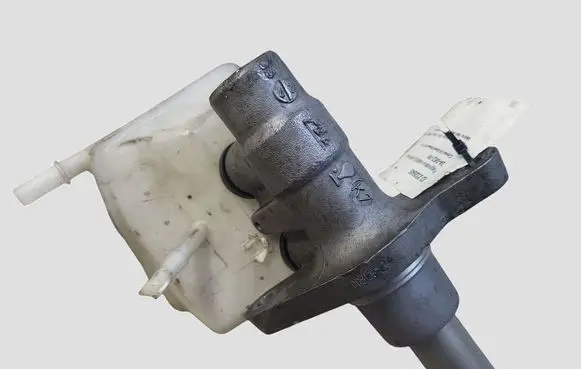 Citroen C4 Grand Picasso Master brake cylinder 9654002180 32069013