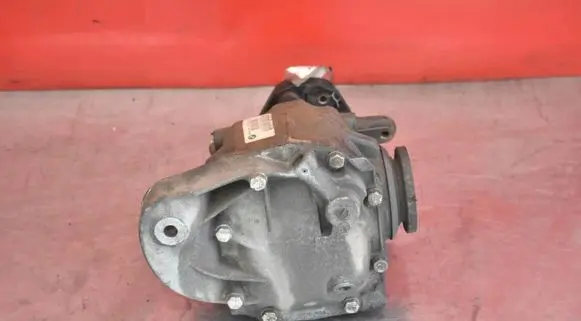 BMW X1 E84 Rear differential 7566185