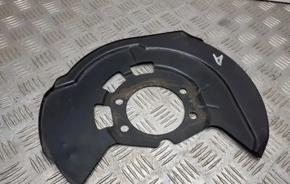 Infiniti Q70 Y51 Front brake disc dust cover plate 