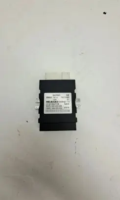 BMW M4 F82 F83 Fuel injection pump control unit/module 7411595