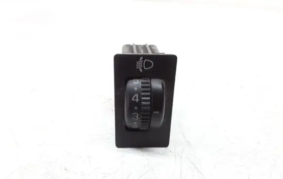 Toyota Avensis T220 Headlight level height control switch