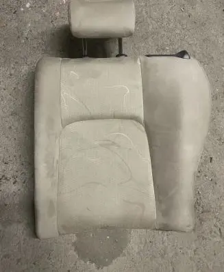 Lexus CT 200H Rear seat 