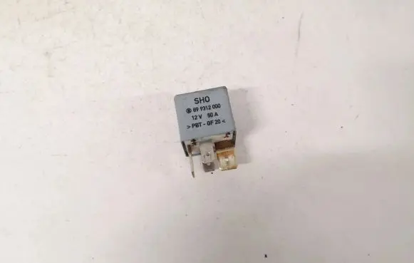 Audi A6 S6 C5 4B Other relay 8d0951253 899312000